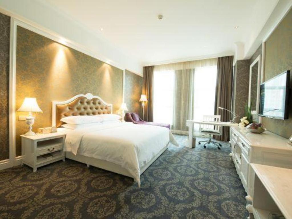 Chongqing Huachen International Hotel Екстер'єр фото