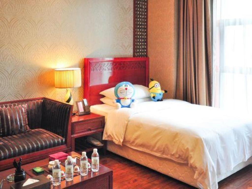 Chongqing Huachen International Hotel Екстер'єр фото