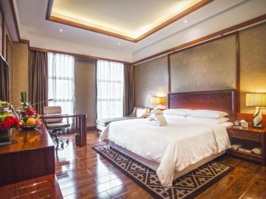 Chongqing Huachen International Hotel Екстер'єр фото