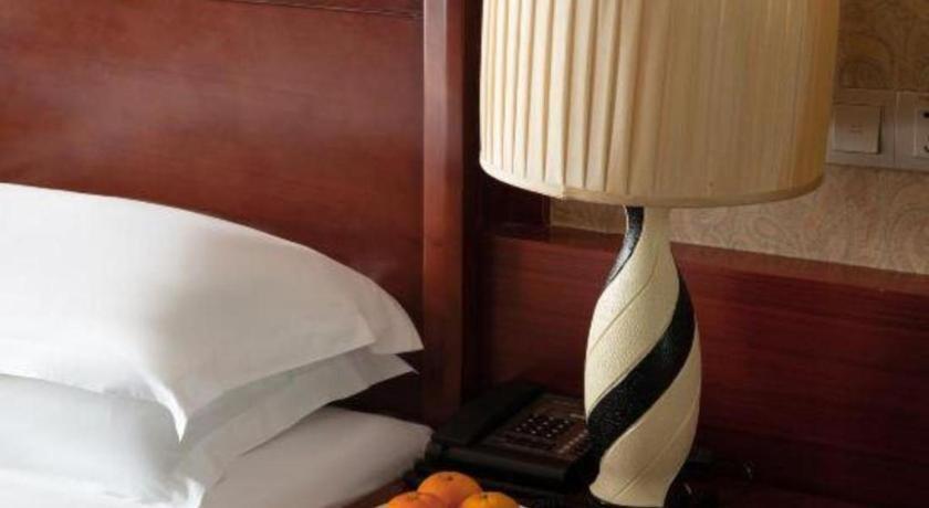 Chongqing Huachen International Hotel Екстер'єр фото