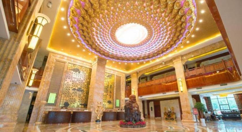 Chongqing Huachen International Hotel Екстер'єр фото